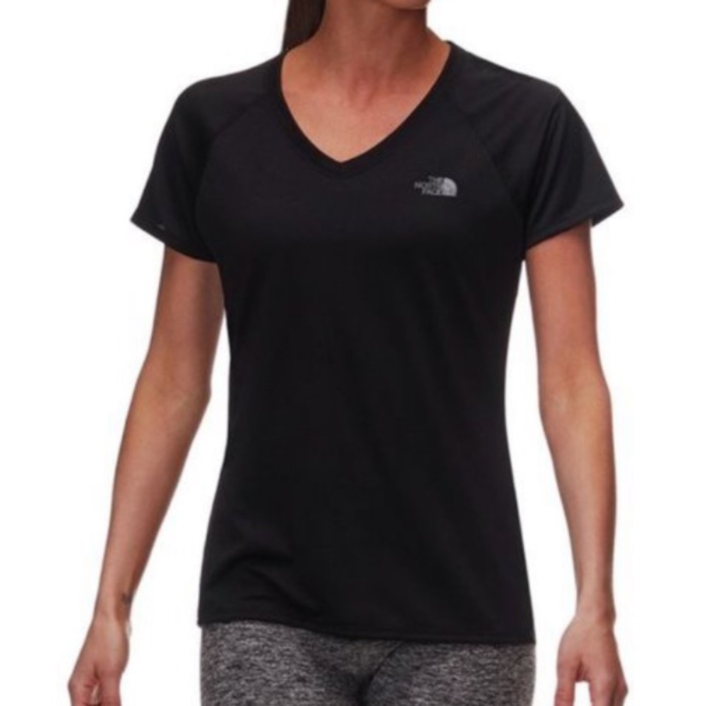 NEW The North Face Women’s V-Neck Black Tee